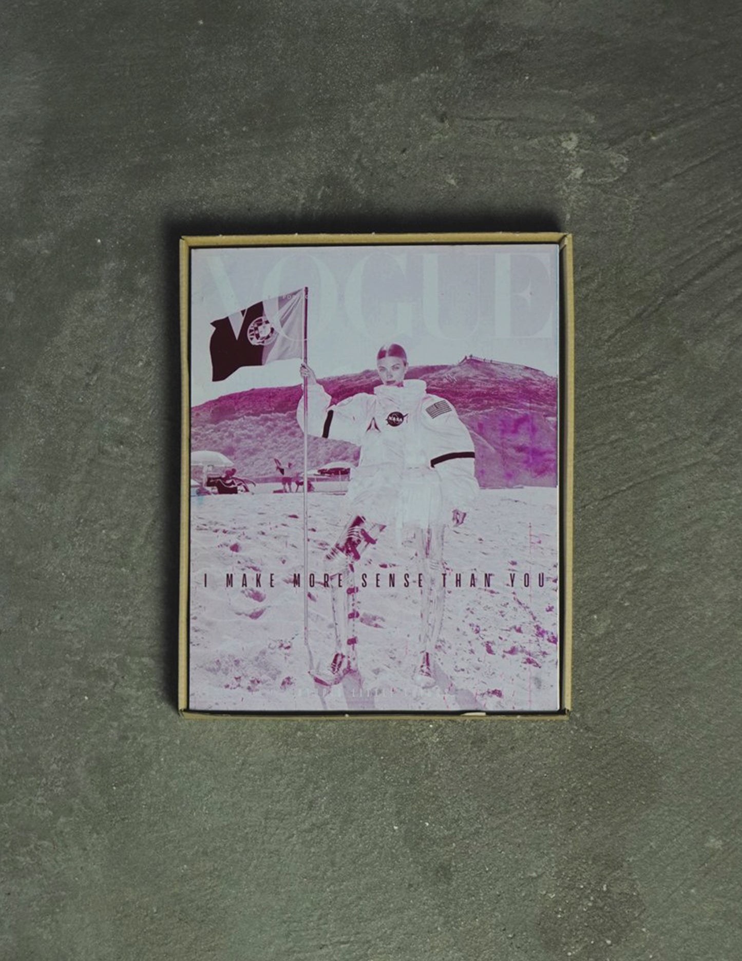 1 de 1 - Nonsense - Capa 1