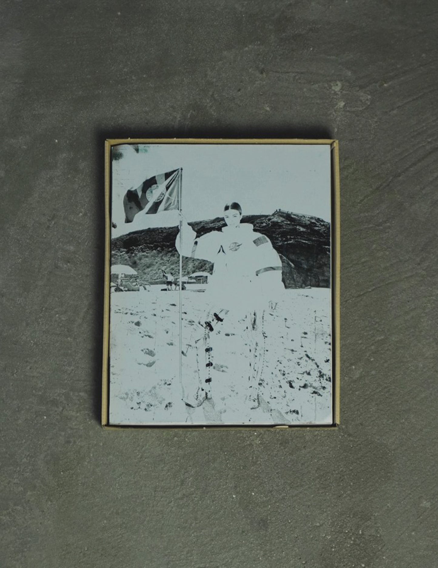 1 de 1 - Nonsense - Capa 1