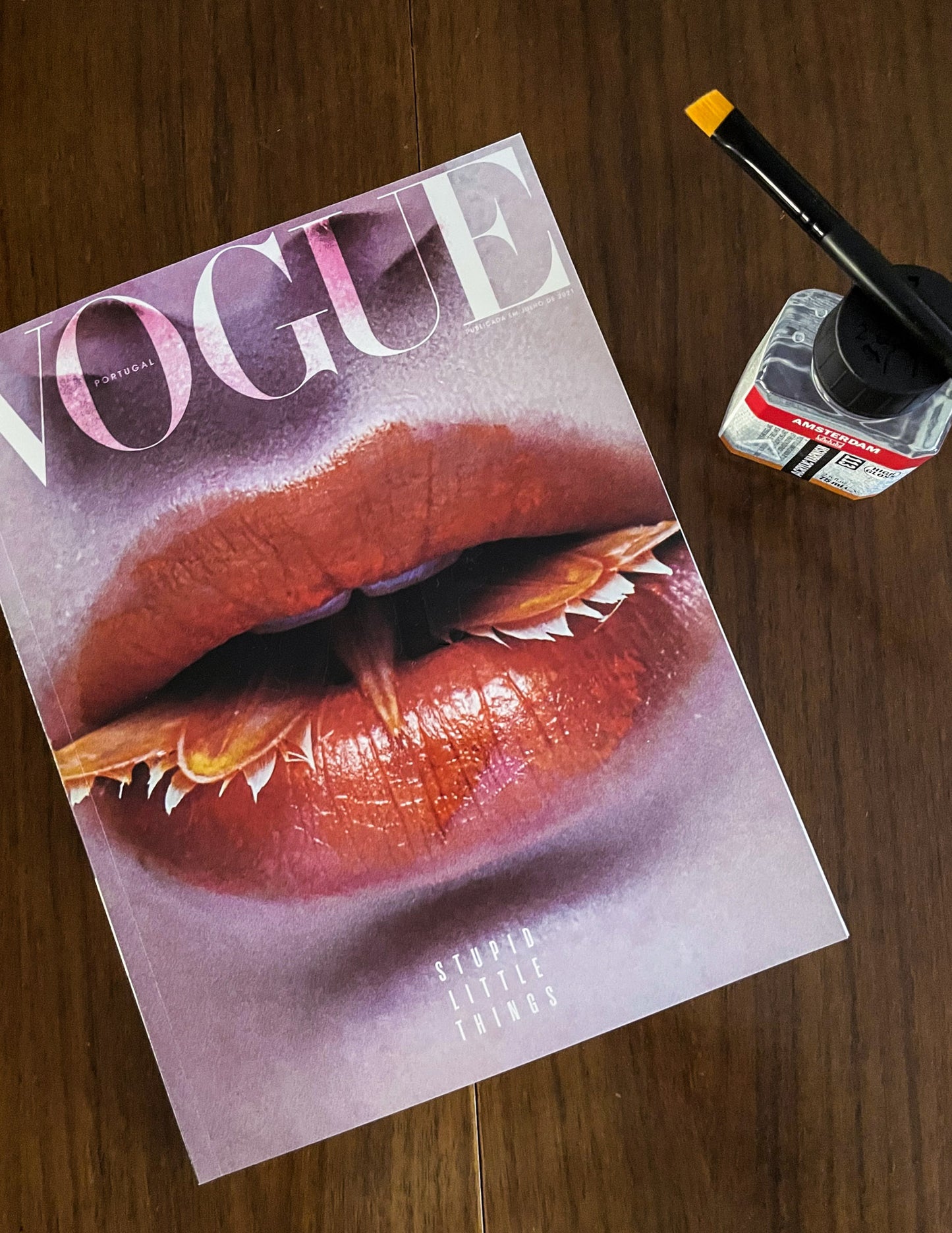 1 de 1 - The Nonsense Issue - Capa 4