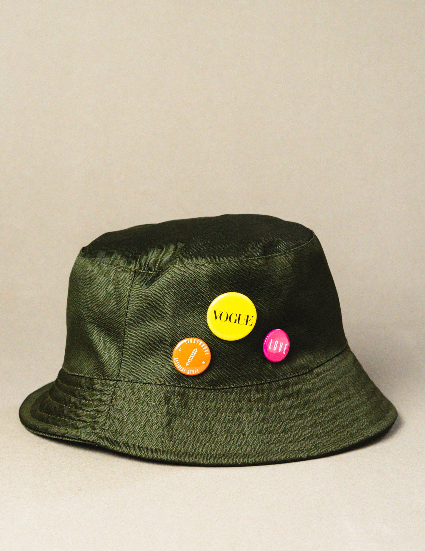 Bucket Hat com crachás