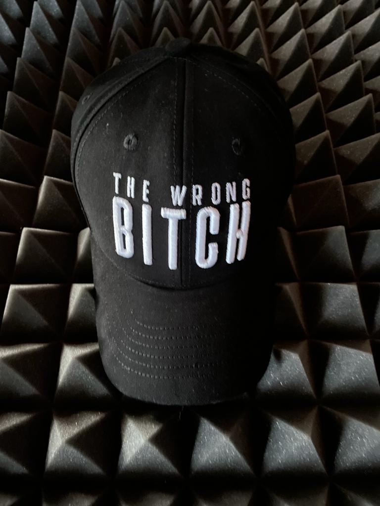The Wrong Bitch - Boné