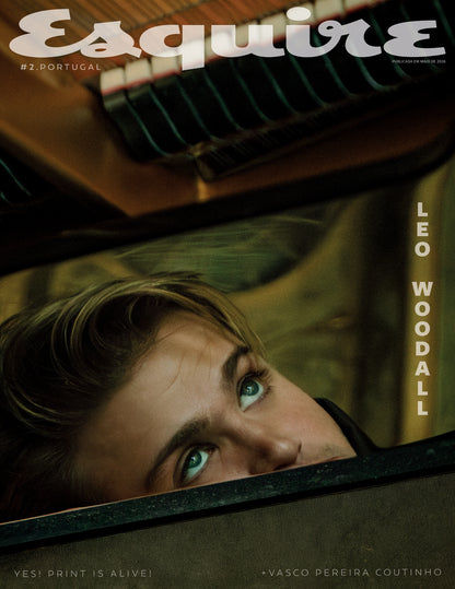 Esquire Portugal #2 - Leo Woodall